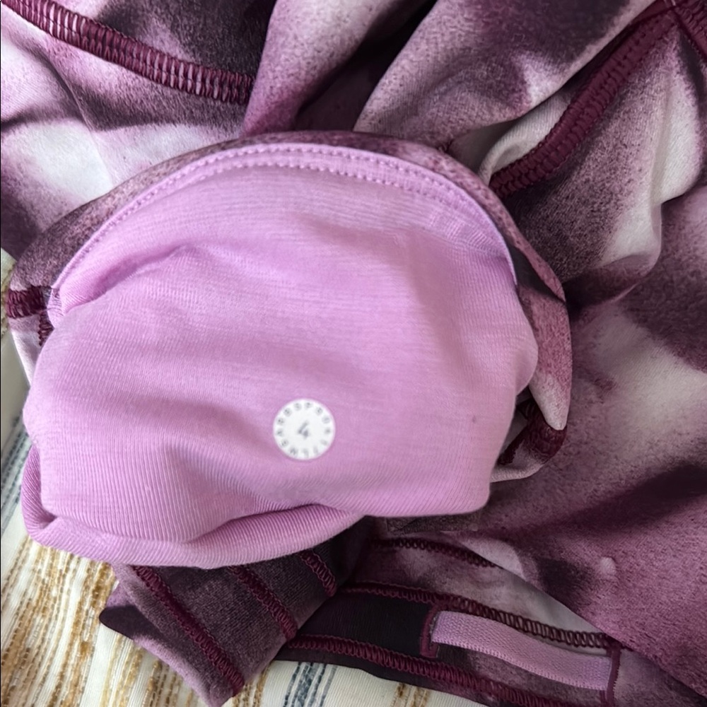 Lululemon EXCELLENT CONDITION BLUSH BLOSSOM ALPINE WHITE 25” 7/8 - Picture 4 of 9